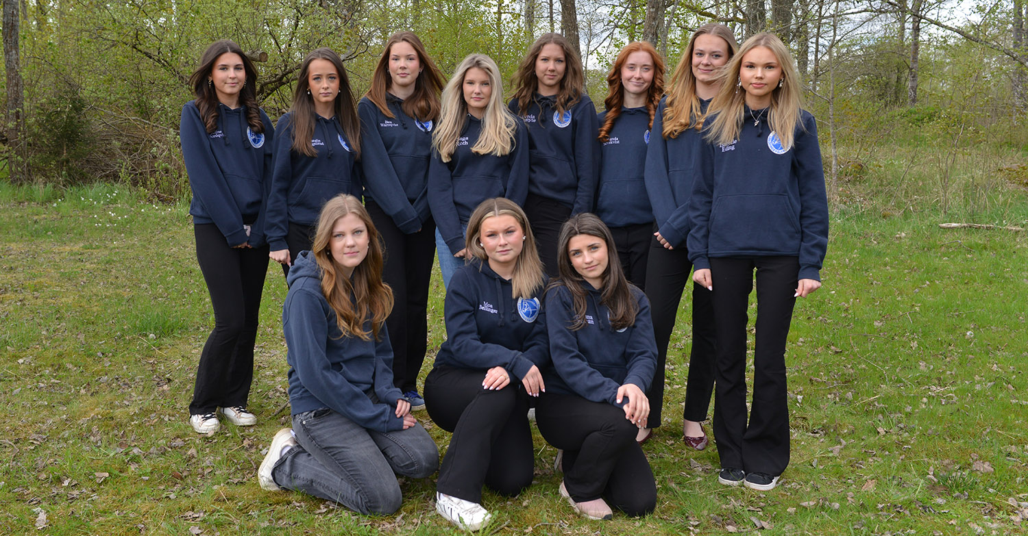 Gruppbild på LFKs ungdomssektion Pionjär.
